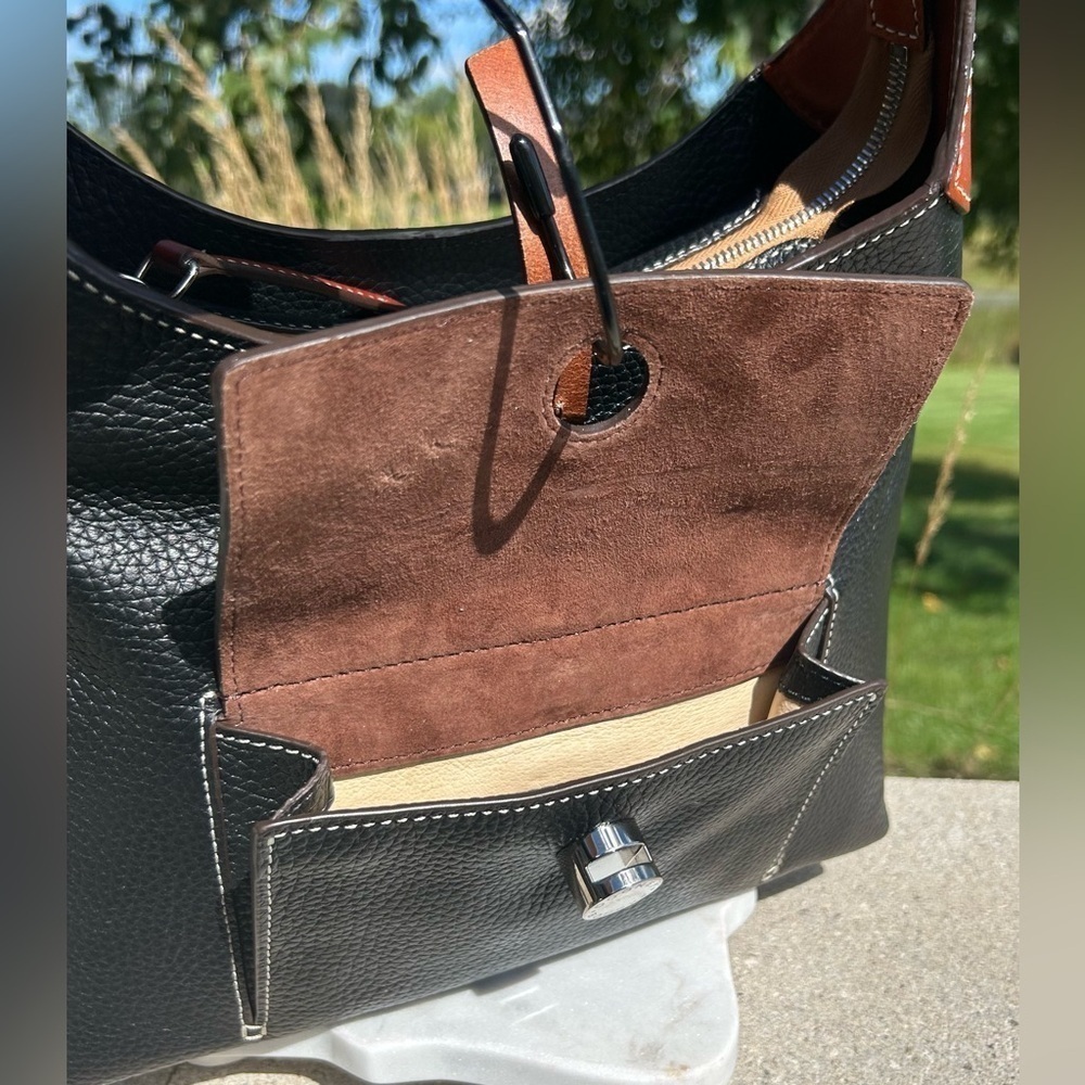 Dooney & Bourke Cambridge Tasseled Black Pebbled Leather Hobo EUC - Picture 5 of 17